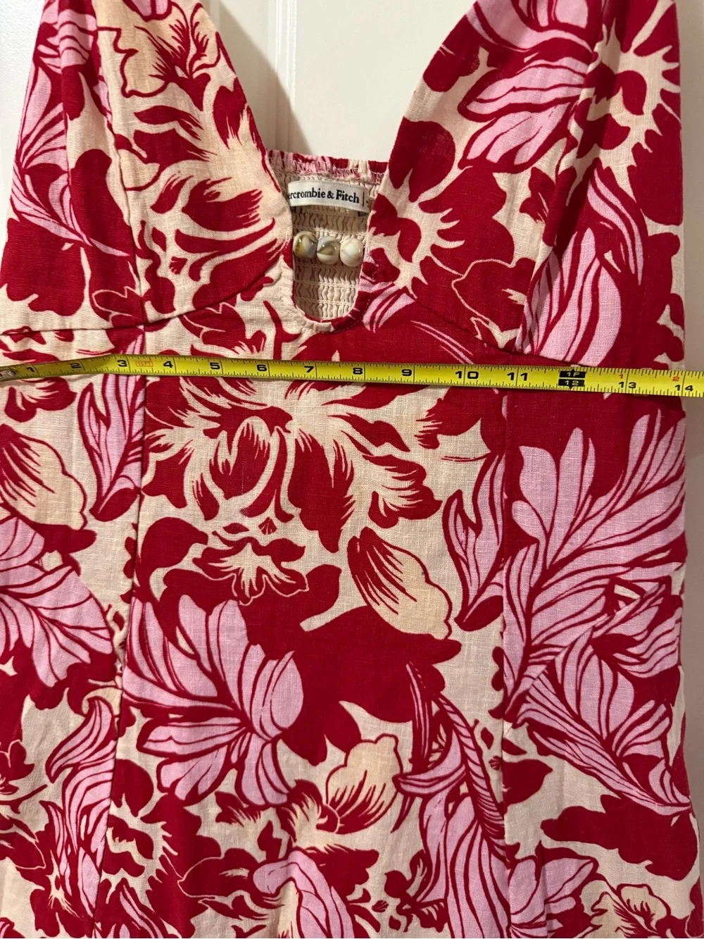 Abercrombie & Fitch lightweight slip